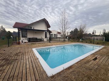 Linda casa en exclusivo condominio