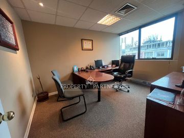 Estupenda oficina 56 m2 Providencia.  Gran ubicación.  Ideal dentistas, doctores, abogados.