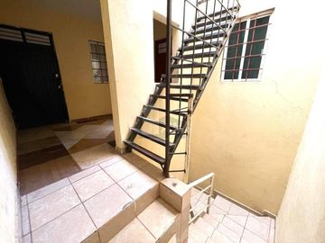 Edificio comercial en venta en Prolongación Luis Pasteur