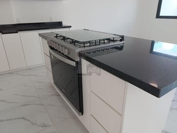 Casa en Venta 3 recs 3.5 baños, Arbolada Cancun Quintana Roo
