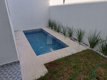 Casa en Venta 3 recs 3.5 baños, Arbolada Cancun Quintana Roo