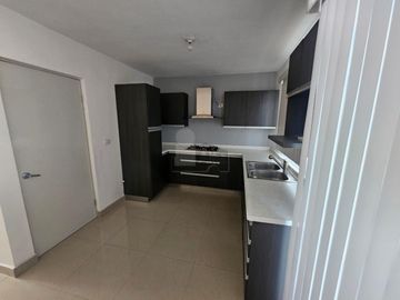 Casa en renta, San Patricio, García, Nuevo León.
