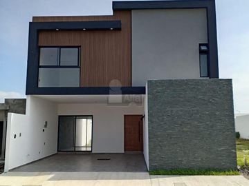 Casa en Venta en Lomas de la Rioja
