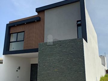 Casa en Venta en Lomas de la Rioja