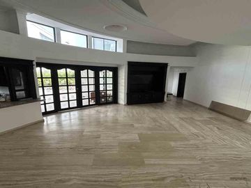 CASA EN ARRIENDO / PINARES / PEREIRA