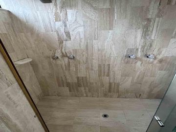 CASA EN ARRIENDO / PINARES / PEREIRA