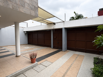 Residencia en Venta | Residencial del Parque | Guadalajara