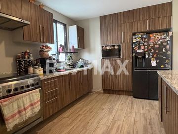 Venta!!! Casa Modelo Hondarribia, Villa Valdivieso, Puerta Real II, corregidora.