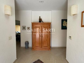 CASA EN VENTA EN JURIQUILLA