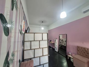 LOCAL VENTA HIPOLITO IRIGOYEN 7100 LOMAS DE ZAMORA