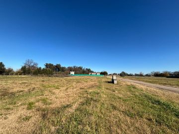 VENTA LOTE Santa Inés Comarcas de Luján FINANCIA