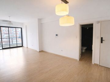 MONOAMBIENTE DIVISIBLE CON BALCON EN VILLA LURO