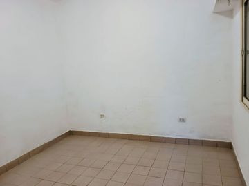 VENTA CASA 4 AMBIENTES ITUZAINGO NORTE