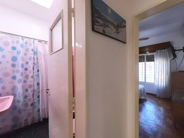 Casa APTO CREDITO  3Amb.coch y jardin V Ballester