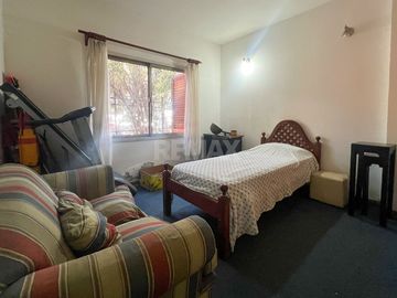 PH EN VENTA | CENTRO ESTE NQN | DOS DORMITORIOS