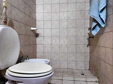 PH EN VENTA | CENTRO ESTE NQN | DOS DORMITORIOS