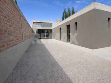VENTA CASA 3 DORMITORIOS – B° LOS ALAMOS - NEUQUÉN