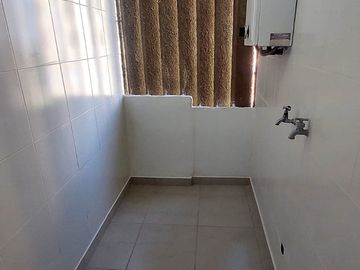 Dpto renovado amplias dimensiones 3 Dorm.