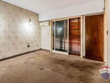 CASA EN VENTA 2 DORMITORIOS - LA PLATA
