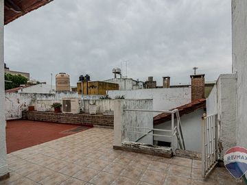 CASA EN VENTA 2 DORMITORIOS - LA PLATA