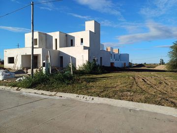 BAJO EL PRECIO, TERRENO EN DOCTA PARQUE