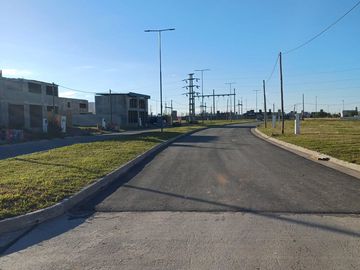 BAJO EL PRECIO, TERRENO EN DOCTA PARQUE