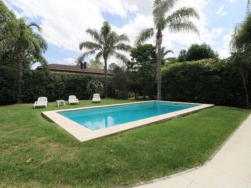 Casa Country Los Cardales 5 ambientes