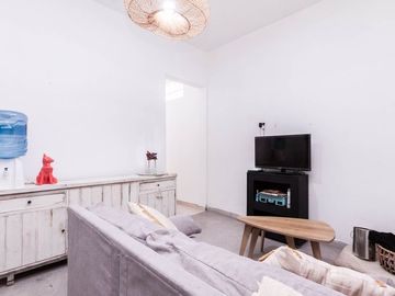 VENTA CASA 4 AMB REFACCIONADA C/TERRAZA BURZACO