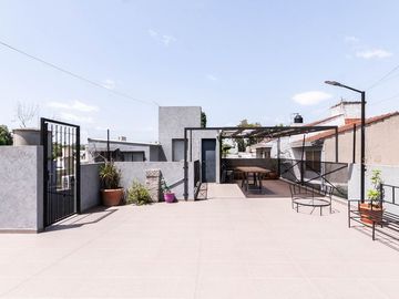 VENTA CASA 4 AMB REFACCIONADA C/TERRAZA BURZACO