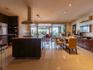 CASA CON JARDIN Y PILETA FINANCIA 100%!!