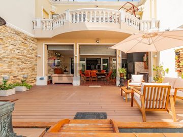 CASA CON JARDIN Y PILETA FINANCIA 100%!!
