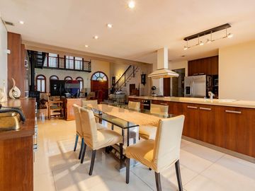 CASA CON JARDIN Y PILETA FINANCIA 100%!!