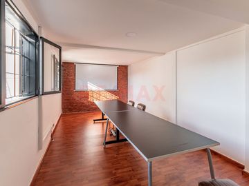 Venta edificio en Almagro