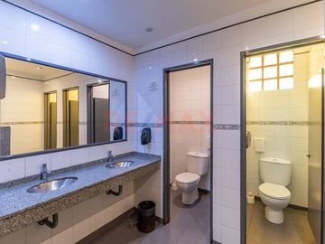 Venta edificio en Almagro