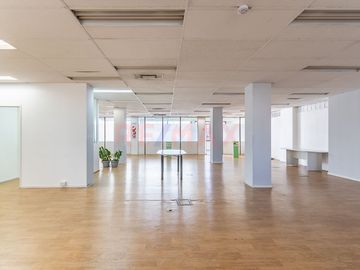 Venta edificio en Almagro