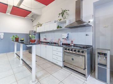 Venta edificio en Almagro
