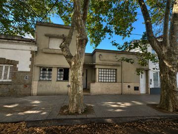 VENTA CASA 5 AMB  APTO PROFESIONAL MACRO CENTRO