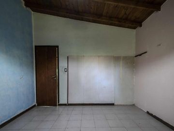 VENTA CASA 3 AMB EL TEJADO SOBRE 2 LOTES PROPIOS