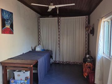 CASA CON JARDIN EN 3 DE FEBRERO