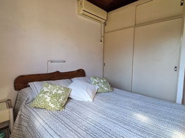 CASA CON JARDIN EN 3 DE FEBRERO