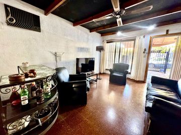 Venta PH San Fernando con jardin y Quincho