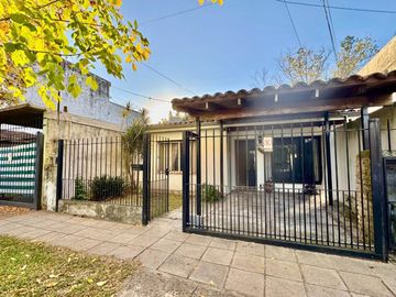 Venta PH San Fernando con jardin y Quincho
