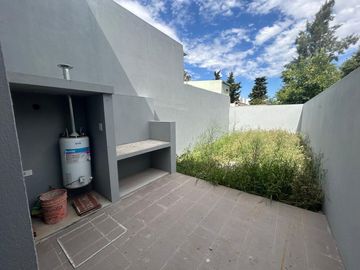 Duplex a estrenar de 2 dormitorios.