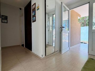 Casa en venta 6 ambientes  San Bernardo