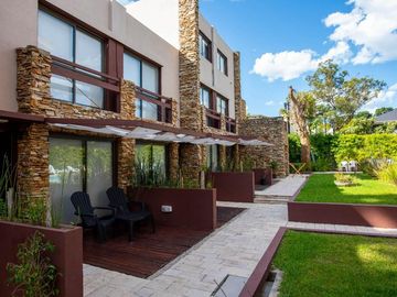 VENTA DEPARTAMENTO  3 AMBIENTES PINAMAR