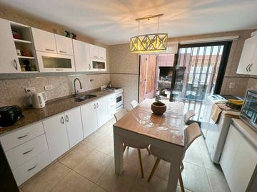 VENTA DEPARTAMENTO  3 AMBIENTES PINAMAR