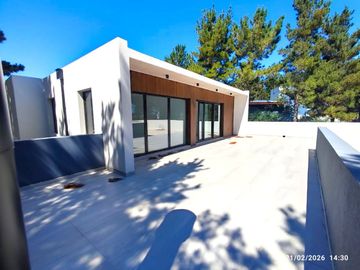 Casa Venta Costa Esmeralda 4 dormitorios piscina