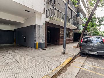 Alquiler cochera Recoleta con camara de seguridad