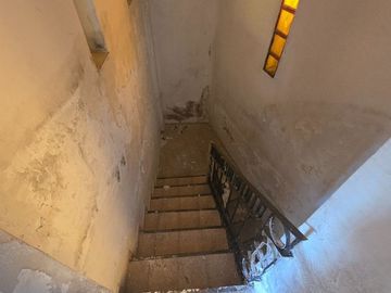 VENTA CASA A REFACCIONAR EN B° SAN SALVADOR