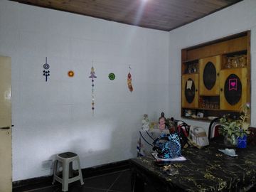 Venta Casa + 2 locales importantes Rodríguez centr